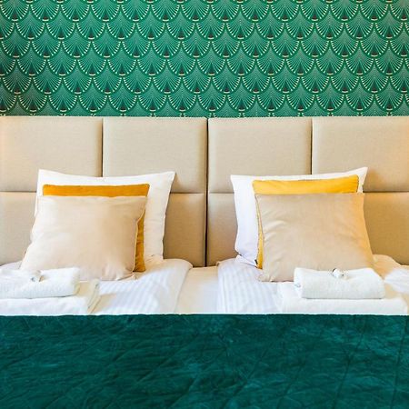 Glamorous Apartment In Heart Of Old Town Красков Екстериор снимка