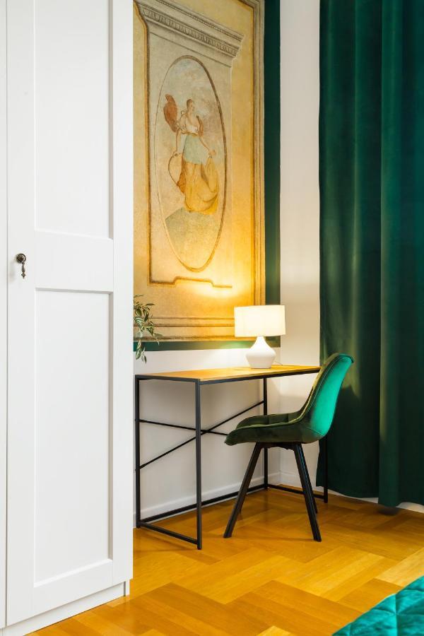 Glamorous Apartment In Heart Of Old Town Красков Екстериор снимка